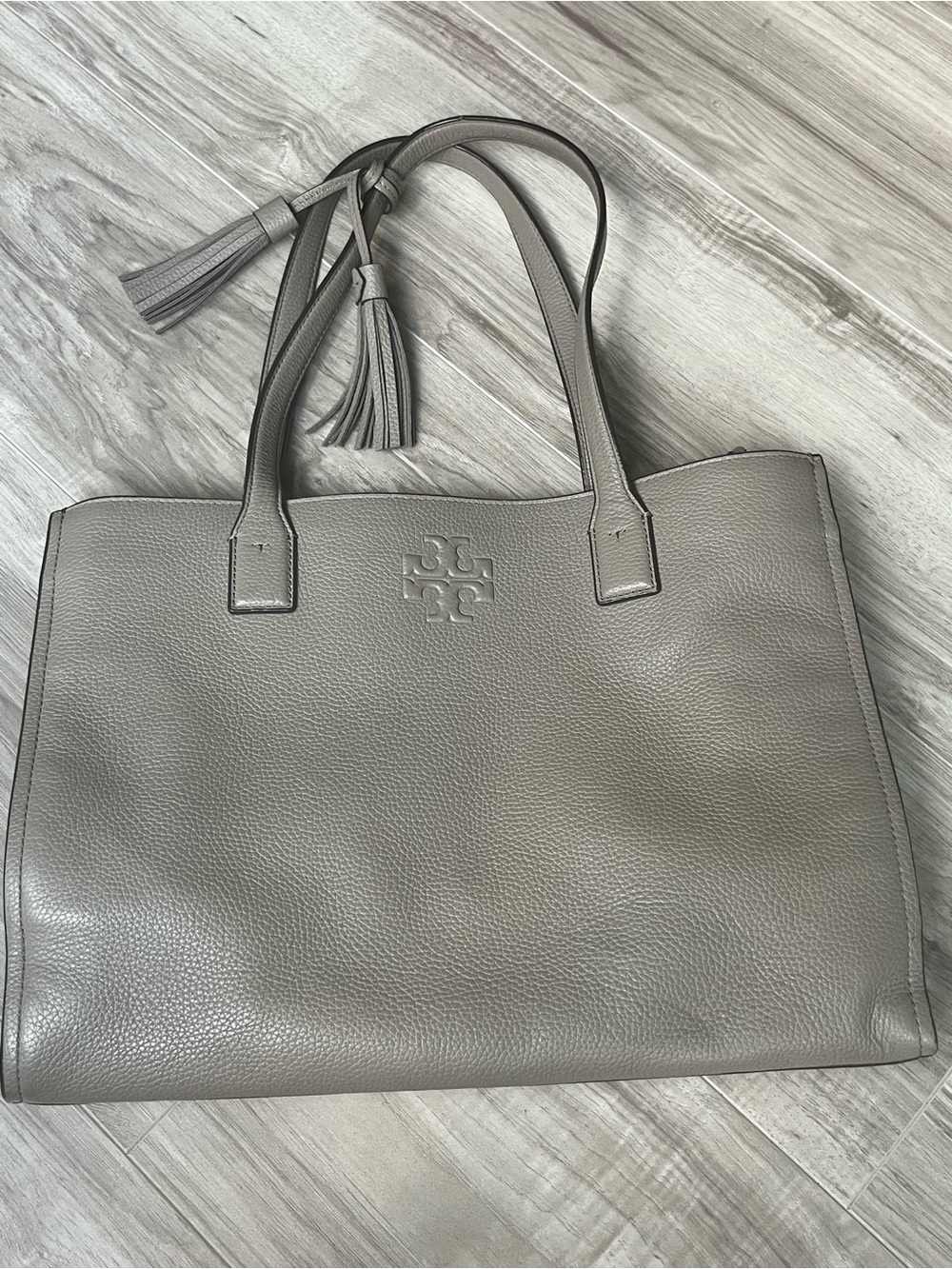 Tory Burch Pebbled Leather Tote in Gray with Tassel